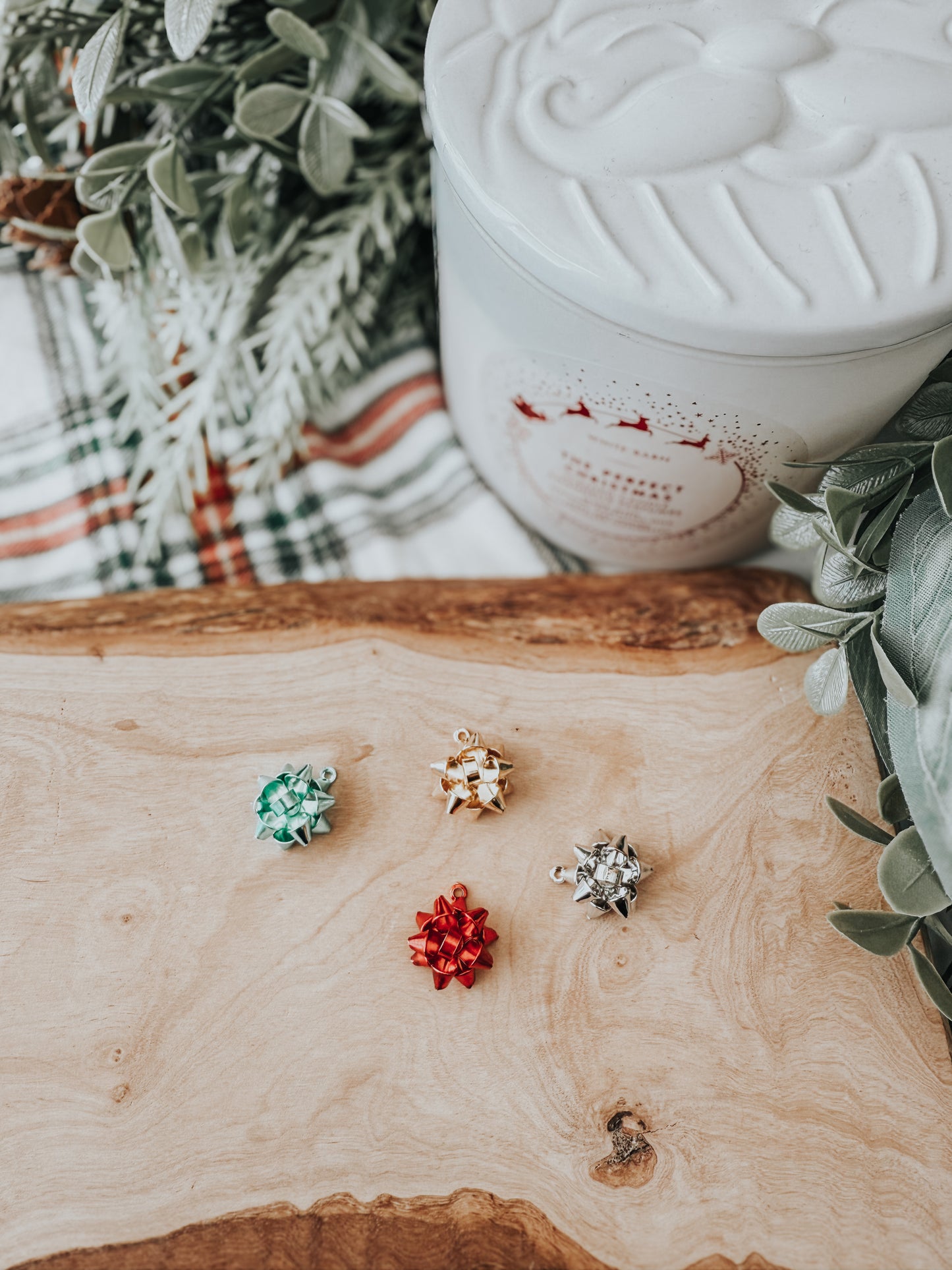 xmas wrapping bow | collar charm