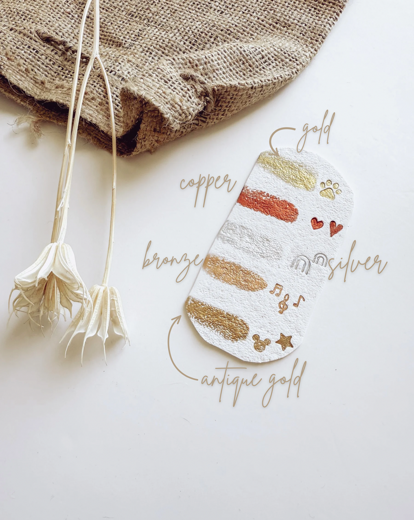 scalloped monogram | bookmark