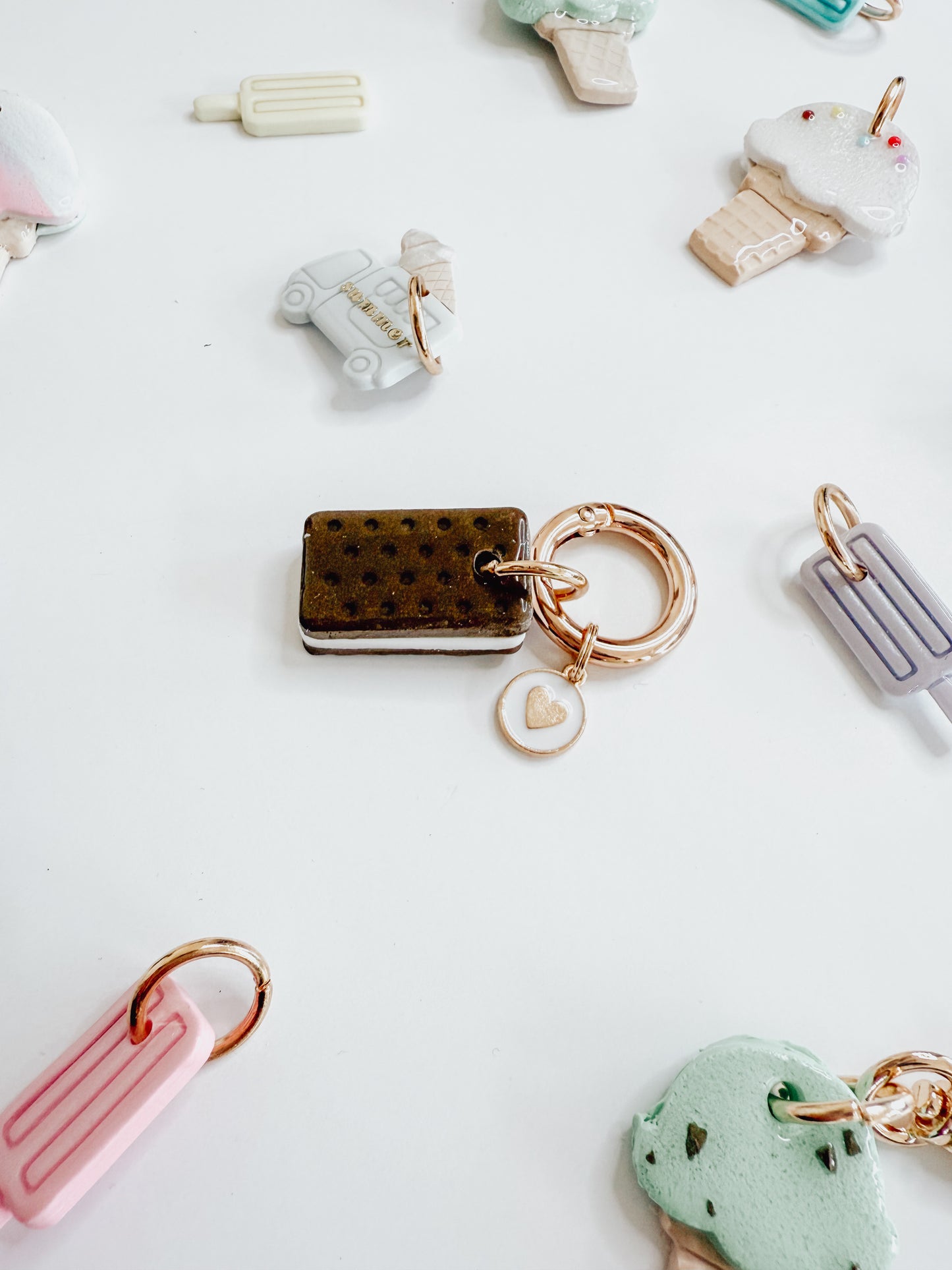 ice cream sandwich | pet id tag
