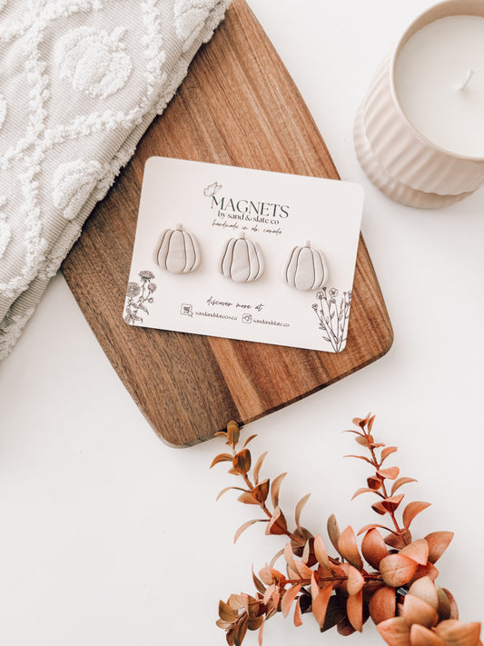 marble pumpkin | magnet set (3)