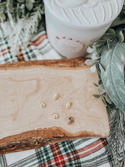 pave cz mitten 18k gold plated | collar charm