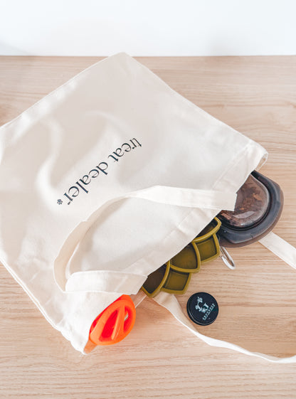 treat dealer | tote bag