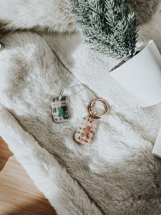 cabin plaid (wavy frame) | pet id tag