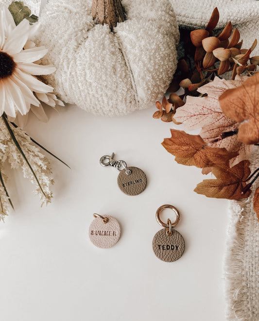 faux leather circle | pet id tag