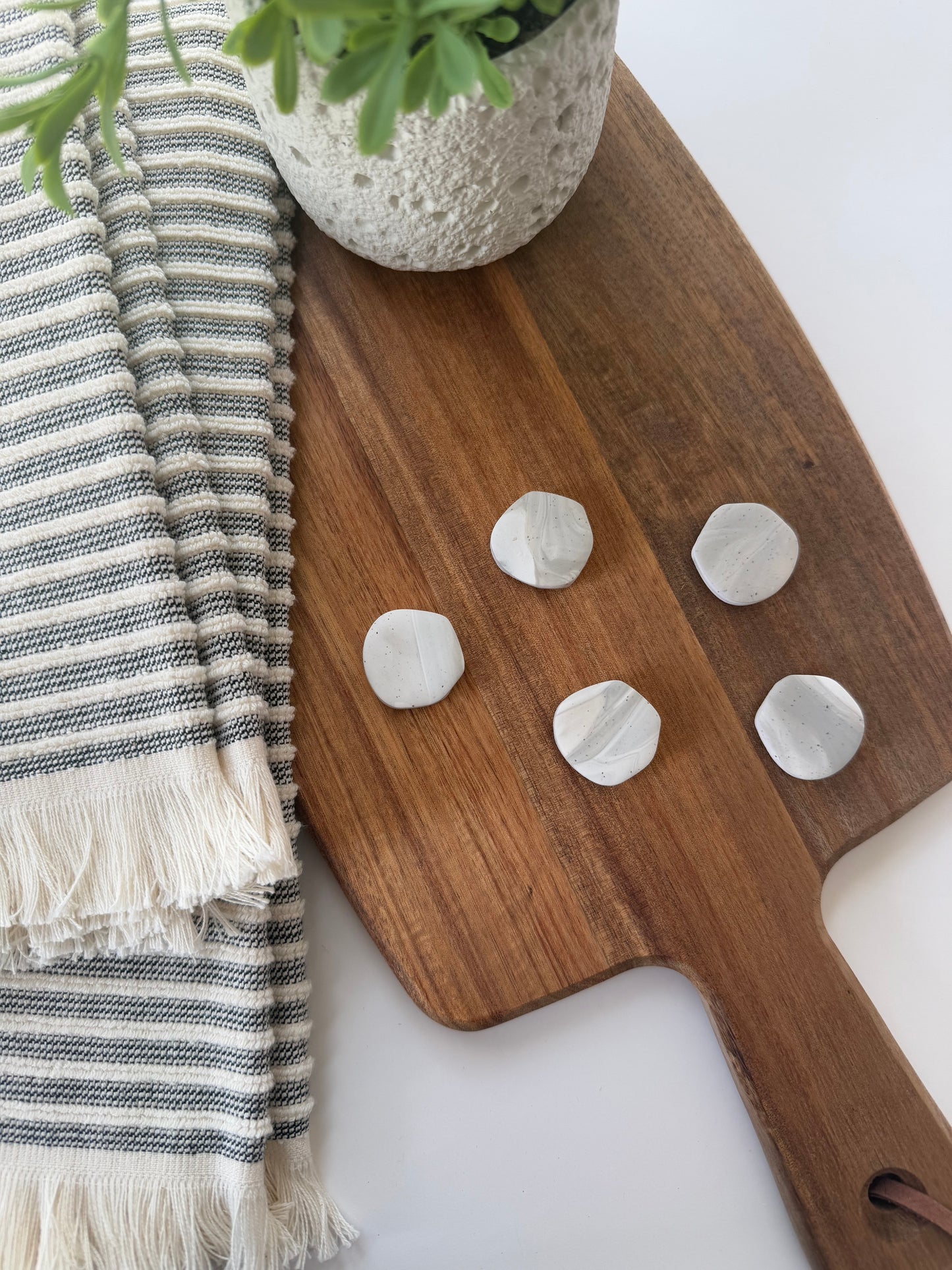 marble pebble | magnet set (5)
