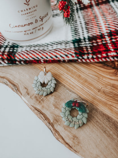 holiday wreath | pet id tag