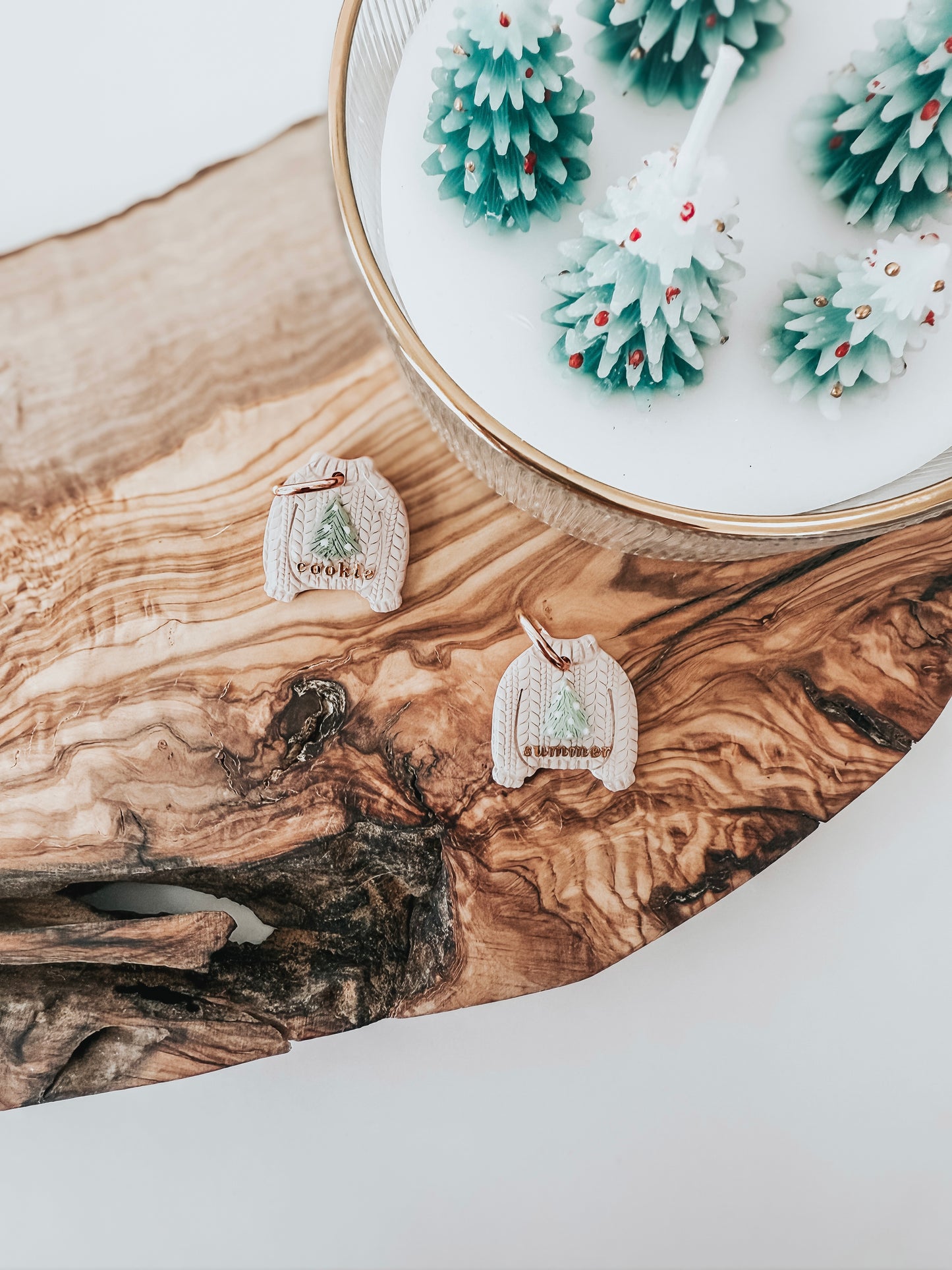 "ugly" xmas sweater | pet id tag