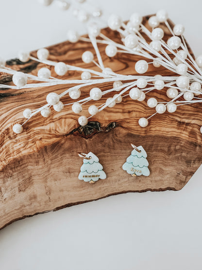ombre snow tree | pet id tag