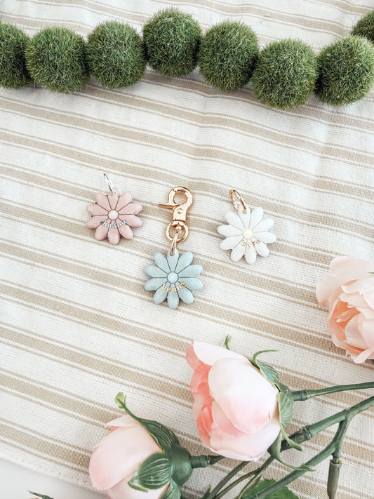 daisy | pet id tag